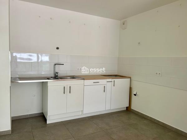 Location Appartement 3 pièces 67.58 m² - Versailles 78000