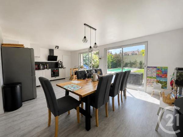 Maison à vendre  5 pièces - 106,09 m 2   VILLEPARISIS  - 77