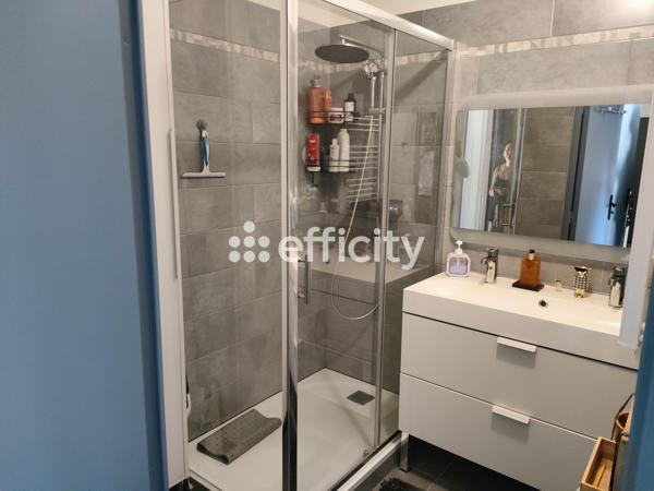 Appartement
         3 pièces
        - 57 m² Exclusivité 259 000 € *