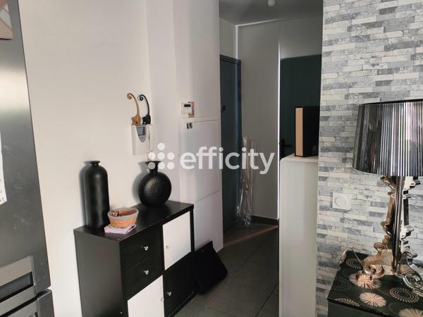 Appartement
         3 pièces
        - 57 m² Exclusivité 259 000 € *