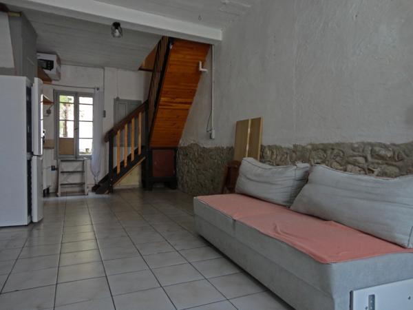 Dpt Pyrénées Orientales (66), à vendre LATOUR DE FRANCE Maison P4 de 83.5 m², cour arrière