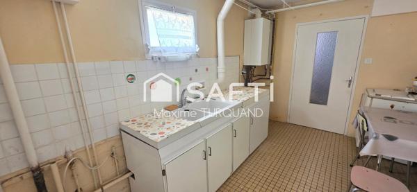 Pavillon sur sous-sol 117m², 3 chambres, 700m² de terrain.