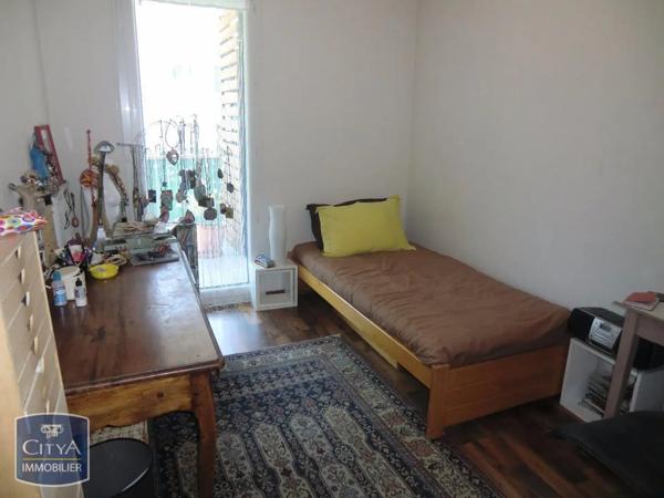 Appartement à louer 4 pièces 83.25m²