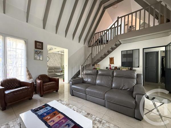 Maison à vendre  5 pièces - 178,74 m 2   MAREIL MARLY  - 78