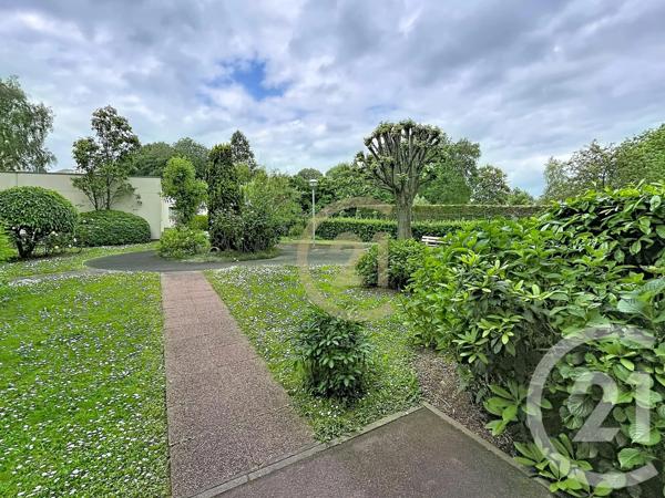 Appartement Studio à vendre  1 pièce - 31,50 m 2   FONTENAY LE FLEURY  - 78