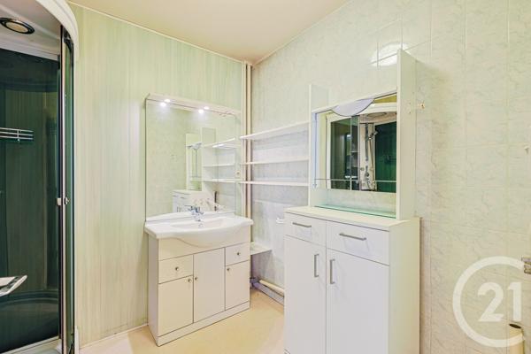 Appartement F3 à vendre  3 pièces - 68,06 m2 SEYSSINS - 38