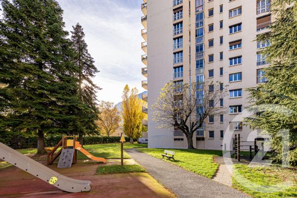 Appartement F3 à vendre  3 pièces - 68,06 m2 SEYSSINS - 38