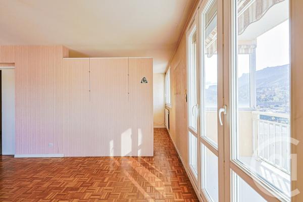 Appartement F3 à vendre  3 pièces - 68,06 m2 SEYSSINS - 38