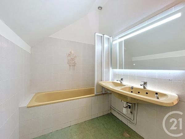 Maison à vendre  7 pièces - 189,82 m 2   CHARTRES  - 28