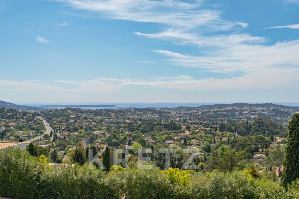 L’Art de Vivre au Sommet de Mougins – Une Signature Architecturale Exclusive
