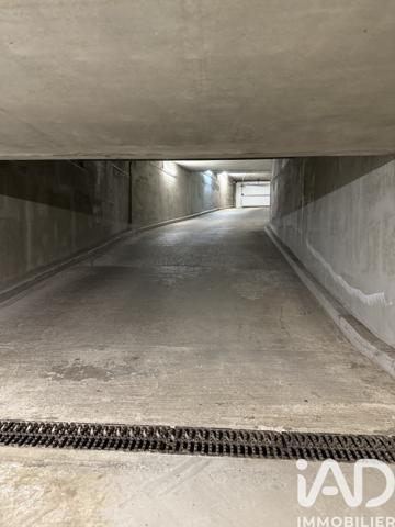 Parking à vendre 18 m² Sèvres
