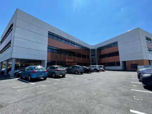 Bureau de 1437 m² à louer à Bordeaux Sud-Ouest