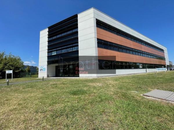 Bureau de 1437 m² à louer à Bordeaux Sud-Ouest
