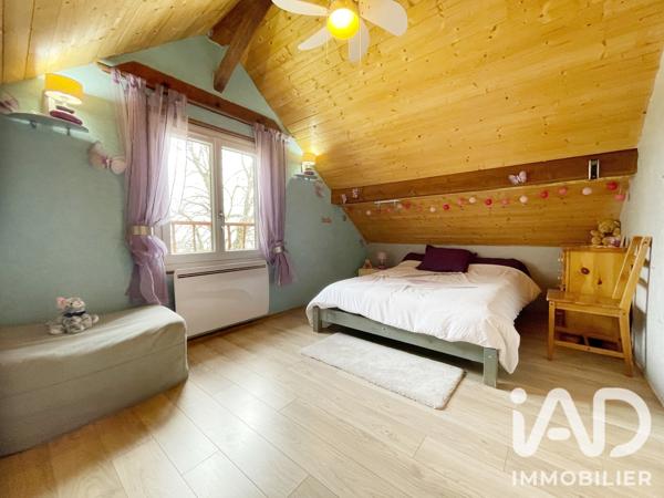 Maison à vendre 6 pièces 146 m² Saint-Genix-les-Villages