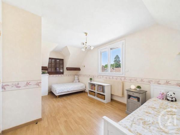 Maison à vendre  5 pièces - 121,34 m 2   CHARTRES  - 28