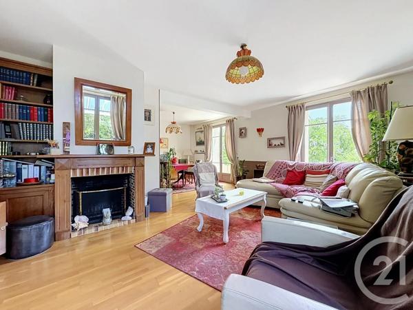 Maison à vendre  6 pièces - 145,65 m 2   CHARTRES  - 28