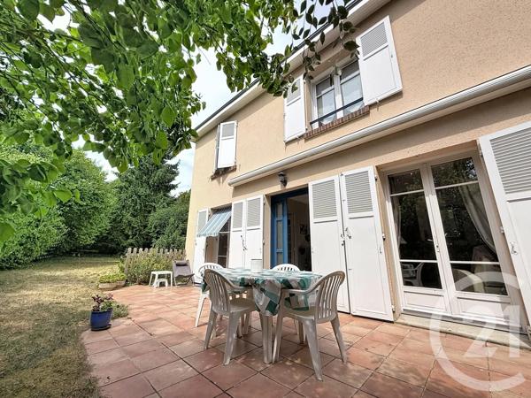 Maison à vendre  6 pièces - 145,65 m 2   CHARTRES  - 28