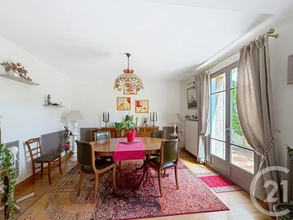 Maison à vendre  6 pièces - 145,65 m 2   CHARTRES  - 28