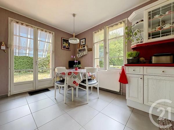Maison à vendre  6 pièces - 145,65 m 2   CHARTRES  - 28