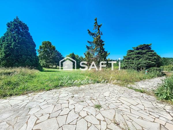 Tradionnelle sur grand terrain bien situé