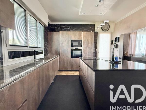 Maison à vendre 6 pièces 172 m² Longjumeau
