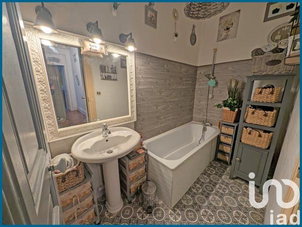 Appartement 3 pièces de 62 m² à Bolbec (76210)