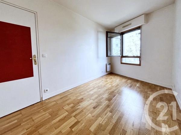 Appartement F4 à vendre  4 pièces - 86,90 m 2   COURBEVOIE  - 92