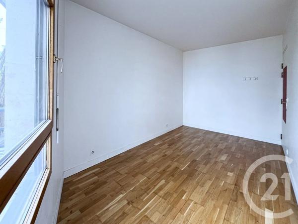 Appartement F4 à vendre  4 pièces - 86,90 m 2   COURBEVOIE  - 92