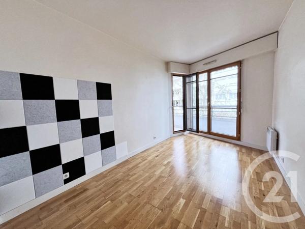Appartement F4 à vendre  4 pièces - 86,90 m 2   COURBEVOIE  - 92