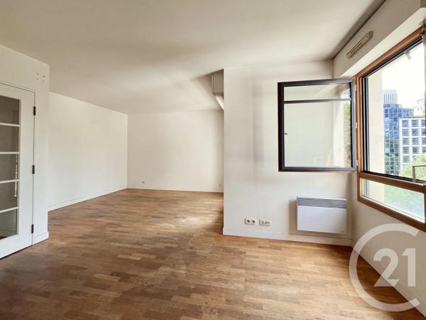 Appartement F4 à vendre  4 pièces - 86,90 m 2   COURBEVOIE  - 92