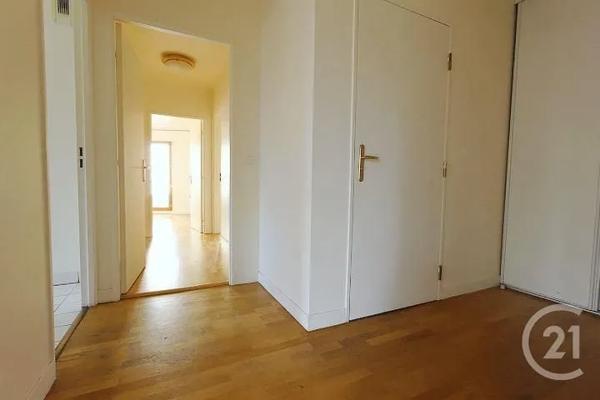 Appartement F4 à vendre  4 pièces - 86,90 m 2   COURBEVOIE  - 92