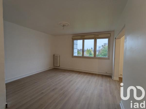 Location appartement 4 pièces 63 m² Châlons-en-Champagne