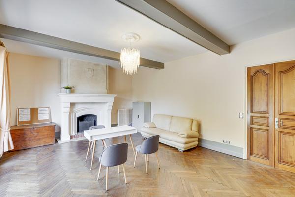 Bureaux   Avignon 4 pièce(s) 146 m2          299 000