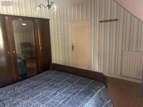 Maison à vendre à Guingamp dans les Côtes-d'Armor (22200), ref : 22064-1079