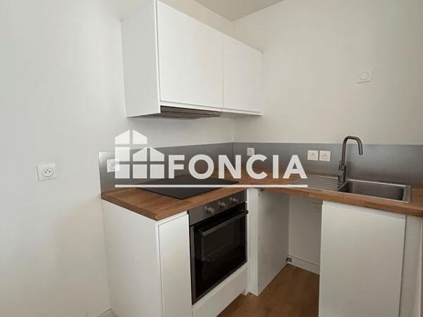 Location Appartement 2 pièces 46.7 m² - 1 RUE ANGELA DAVIS Lens 62300