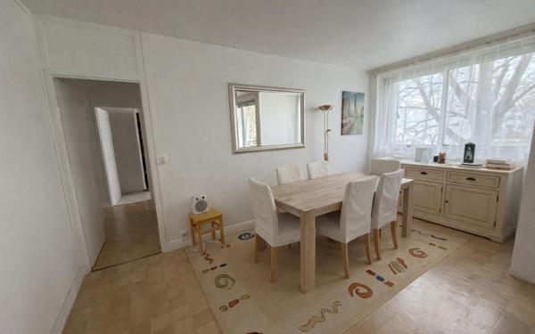 Appartement à vendre    3 pièces • 65,45 m2 Marly-le-Roi