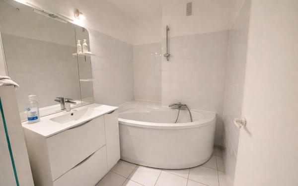 Appartement à vendre    3 pièces • 65,45 m2 Marly-le-Roi