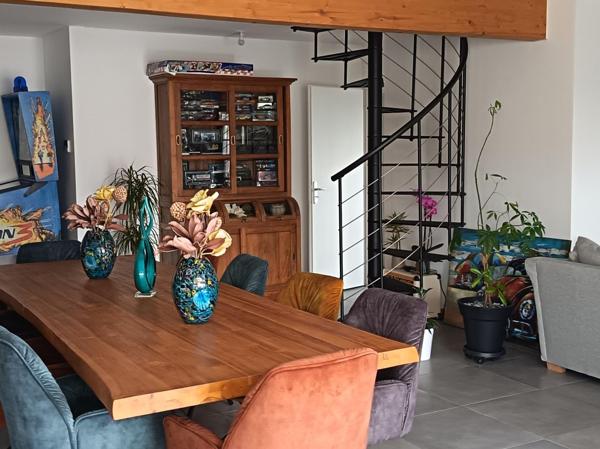Vente maison en lotissement Chauvigny (86300), 183.00m² avec 6 pièce(s) dont 4 chambre(s). La Bruyere Immobilier