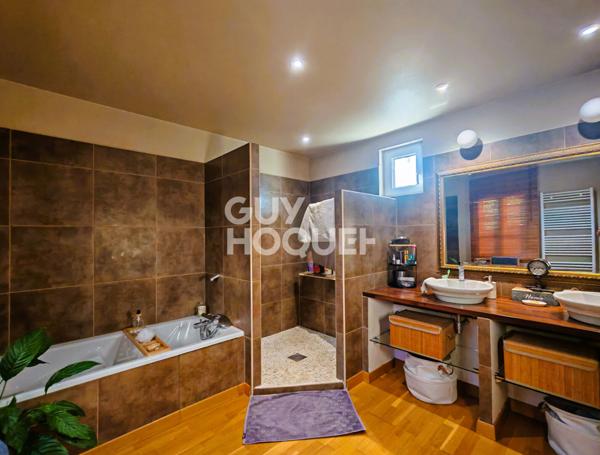 Mas 160m² habitables - Bassin de nage - Proximité commodités