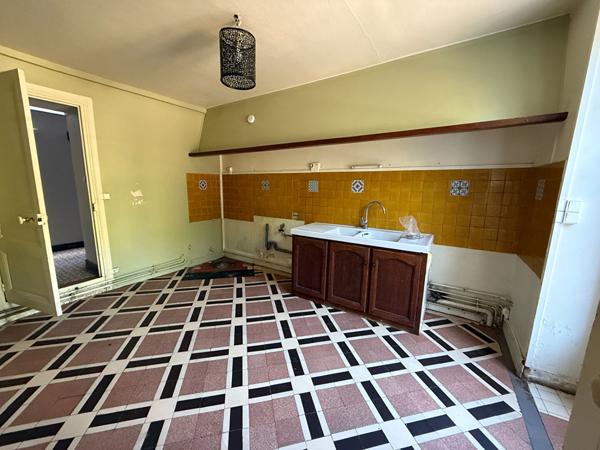 Maison - Boigneville -F6 de 165 m2