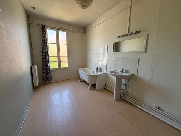 Maison - Boigneville -F6 de 165 m2