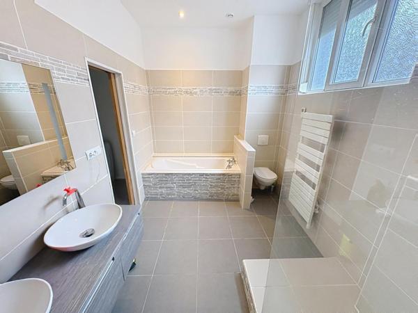 Appartement duplex 150 m² 4 pièces