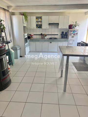 Maison à Auxi-le-Château, 62390 - 7 pièces 165m²