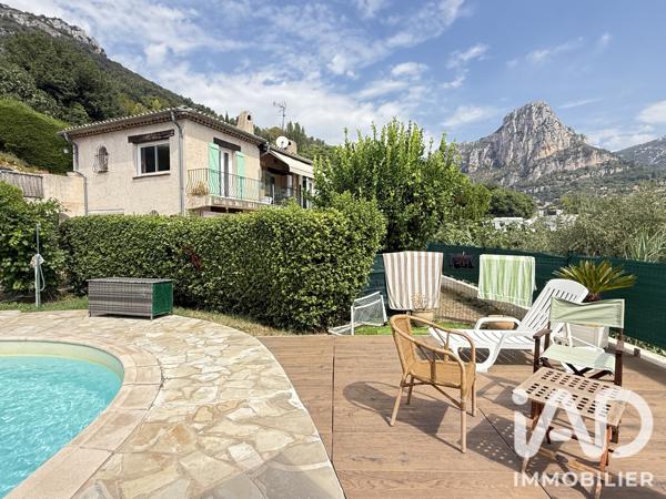 Maison à vendre 8 pièces 223 m² Vence