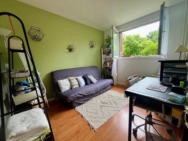 À vendre : Appartement 4 pièces à Les Clayes sous Bois - Référence 9048