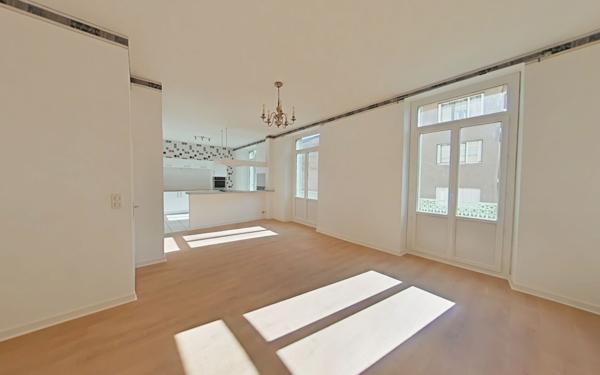 Appartement à louer    3 pièces •  Bourg-de-Péage