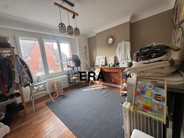 Immeuble de rapport à usage mixte sur CALAIS