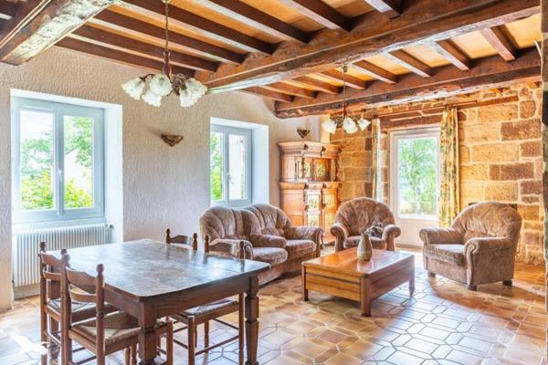 Maison à vendre 399 900 € Saint-Aulaire 12 p 265 m² DPE D