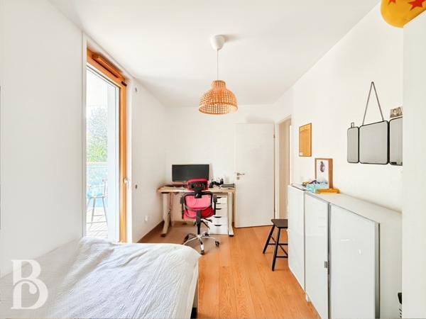 Vanves (92170) Superbe appartement familial avec 3 terrasses- cadre verdoyant d'exception