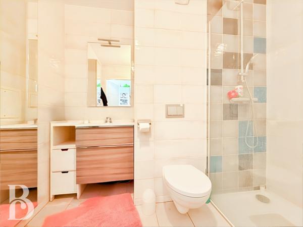 Vanves (92170) Superbe appartement familial avec 3 terrasses- cadre verdoyant d'exception